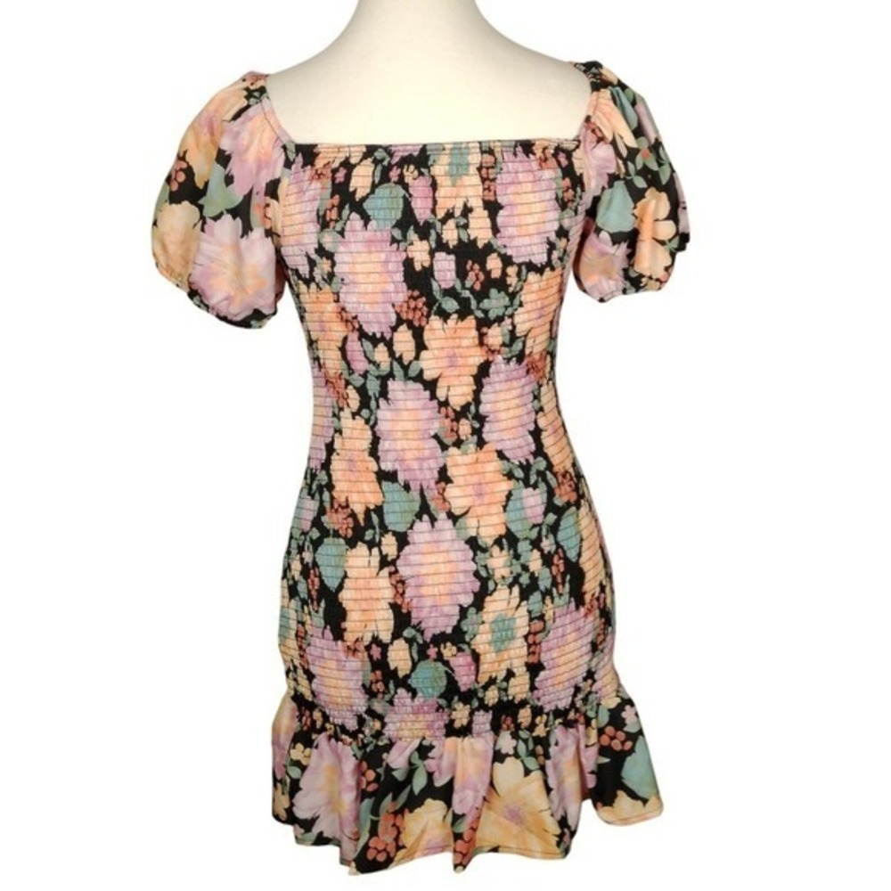 NWOT SHEIN Floral Smocked Puff Sleeve Ruffle Mini Dress Peach Pink Blue M - Picture 3 of 8